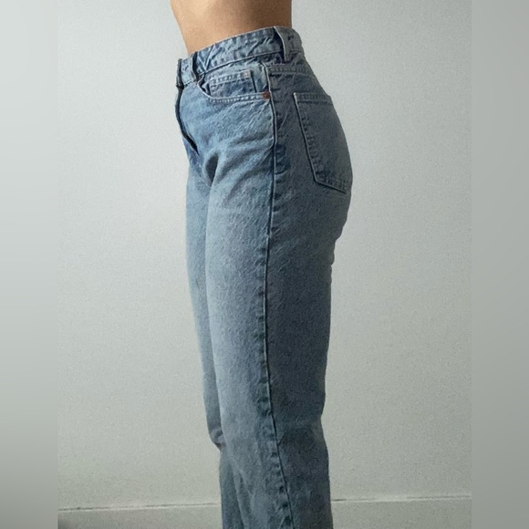 Zara mom jeans USA size 4 in blue - Picture 2 of 3
